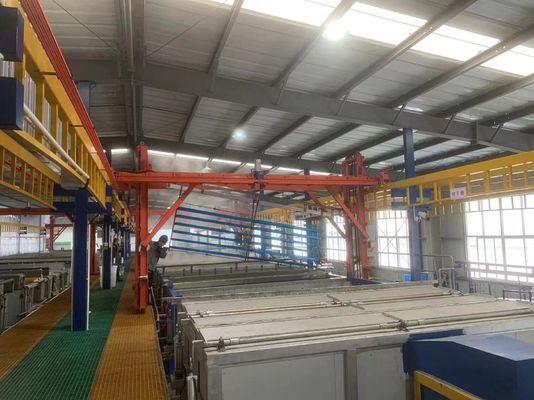Goede prijs 950 Ton/Maand Automatische Horizontale Anodiseerproductielijn met PLC-besturing voor 3C Aluminium Componenten Online