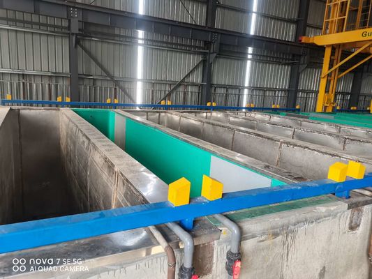 Goede prijs 2000T/M Anodiseerproductielijn voor hoogwaardige aluminium profielen met intelligente besturing online