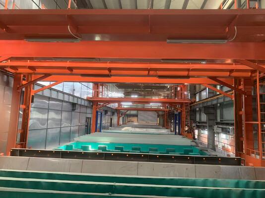 Goede prijs 500 ton/maand Volledig automatische anodiseringsproductielijn met 5-25 μm filmdikte voor aluminiumprofielen online