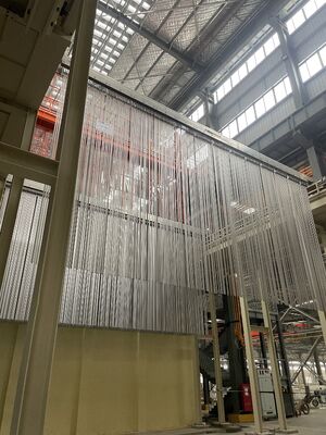 Goede prijs 2000T/M Semi-automatische productielijn voor het anodiseren van aluminiumprofielen met zwavelzuur Online