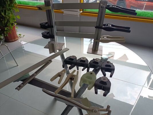 Goede prijs Stable Clamping Acid-Resistant Anodizing Line Clamps and Fixtures with Custom Jaw Opening Online